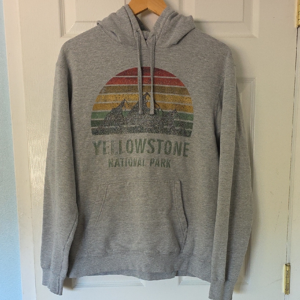 Yellowstone Retro Hoodie